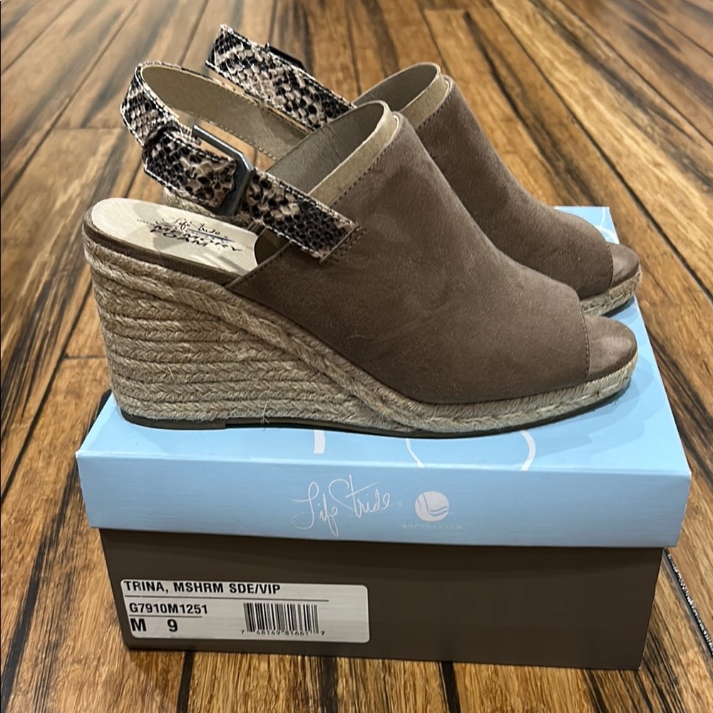 Life Stride Brown Tan Wedge Sandals with Peep-Toe Slingback